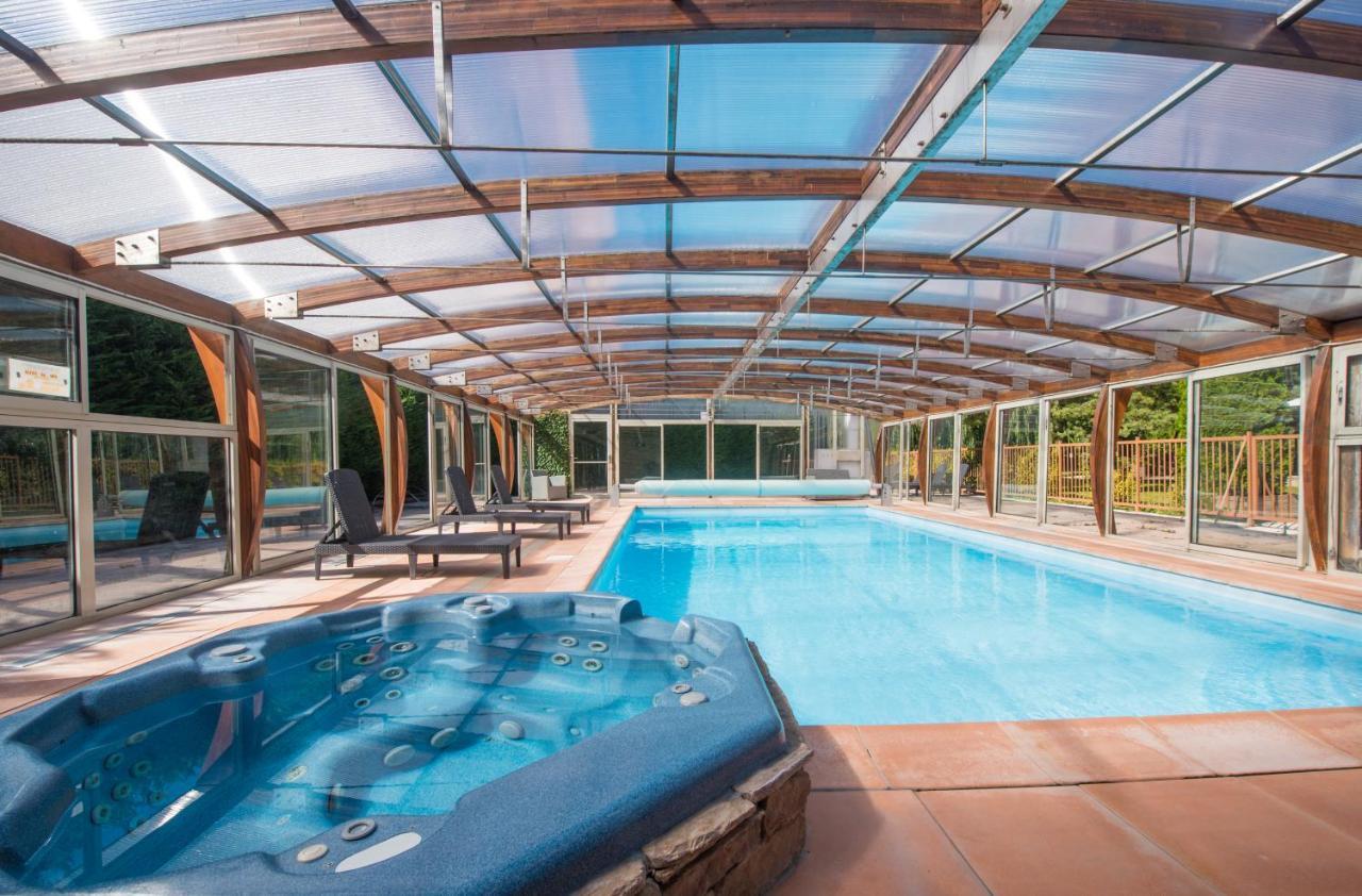 Logis Hotel Le Lac Embrun ภายนอก รูปภาพ