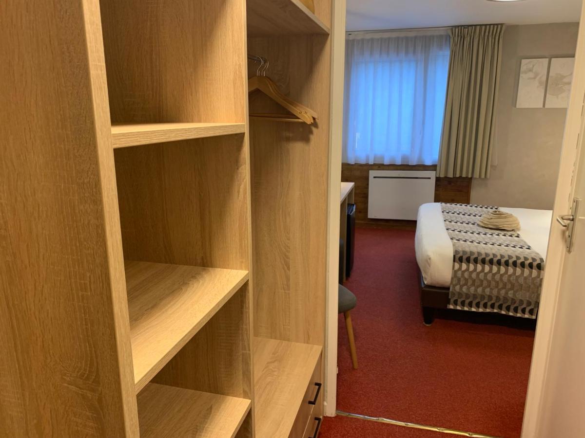 Logis Hotel Le Lac Embrun ภายนอก รูปภาพ