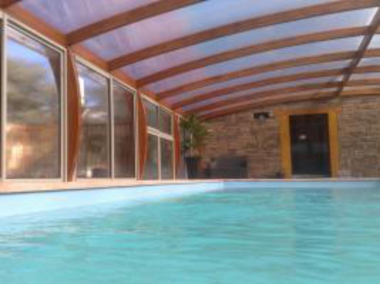 Logis Hotel Le Lac Embrun ภายนอก รูปภาพ
